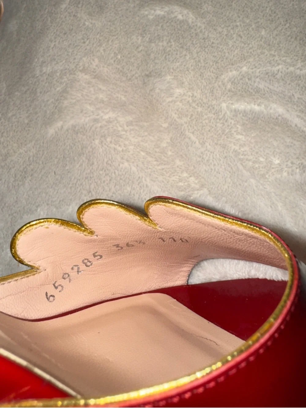 Gucci Red and Purple Patent Leather with gold trim Flame Mules - Picture 5 of 8